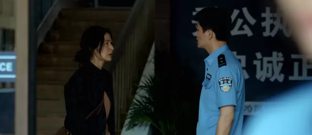《黑夜告白》双时间线叙事引观众聚焦冉方旭身份谜题：资讯配图
