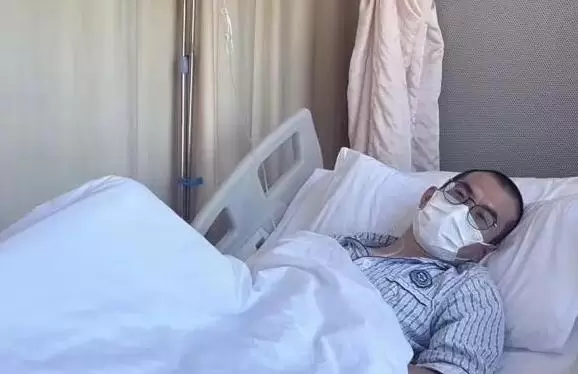 35岁导演张中臣确诊急性淋巴细胞白血病高危型，北电保安逆袭代表面临三年治疗周期：资讯配图